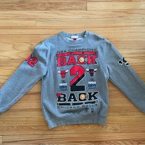 🏀 CHICAGO BULLS SWEARSHIRT